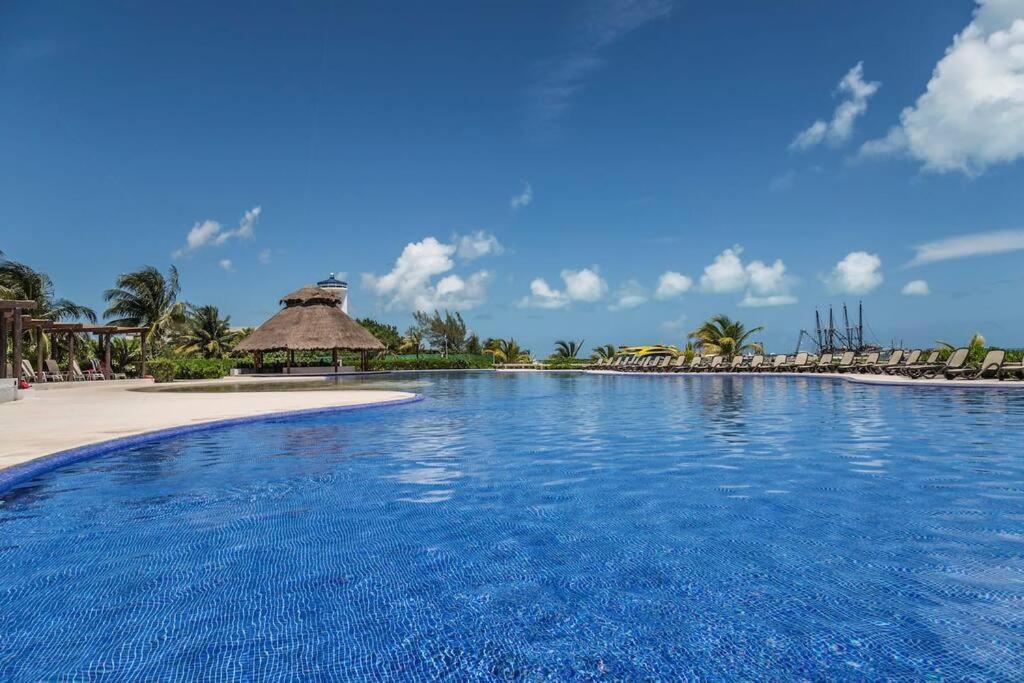 Amara By Andiani Aparthotel แคนคูน ภายนอก รูปภาพ